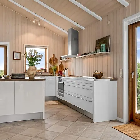 Holiday home Bjerund - 300m From The Sea By Interhome